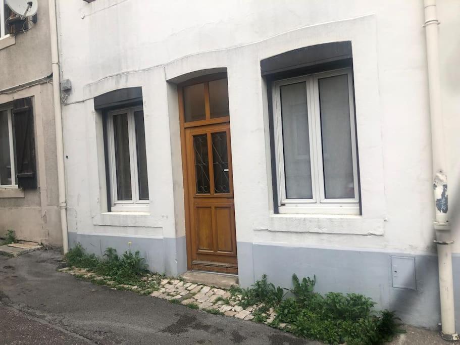 T2 Proche De La Gare Et Du Centre-Ville Nouveau Proprio Besançon Exterior foto